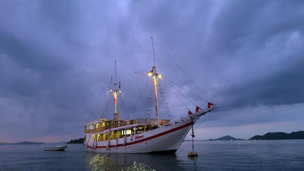 Bintang Flores Hotel Labuan Bajo Eksteriør bilde