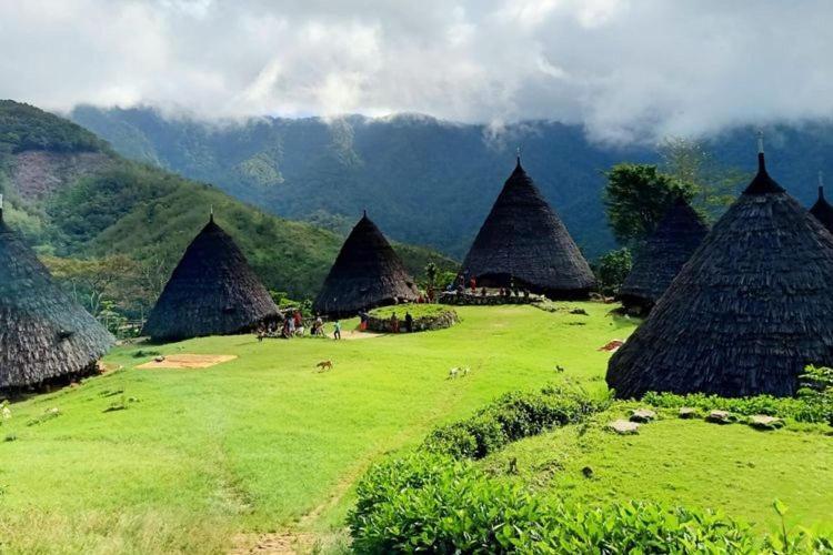 Bintang Flores Hotel Labuan Bajo Eksteriør bilde
